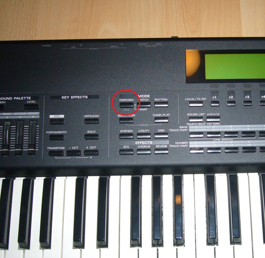 Roland XP-80 performance example